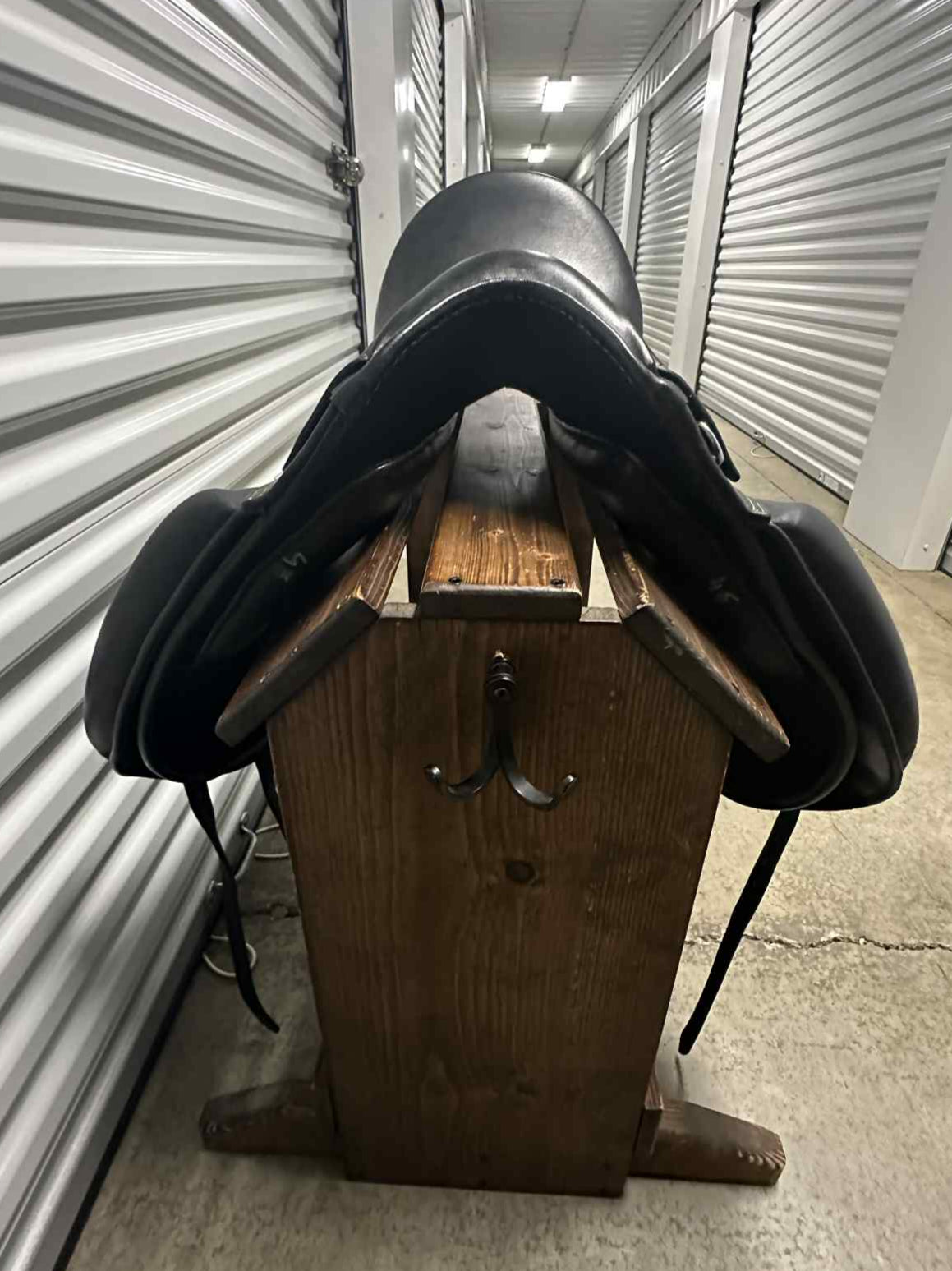 Chicago, Standard tree, 17", black with croc