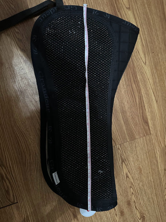 Grandeur English Half Pad