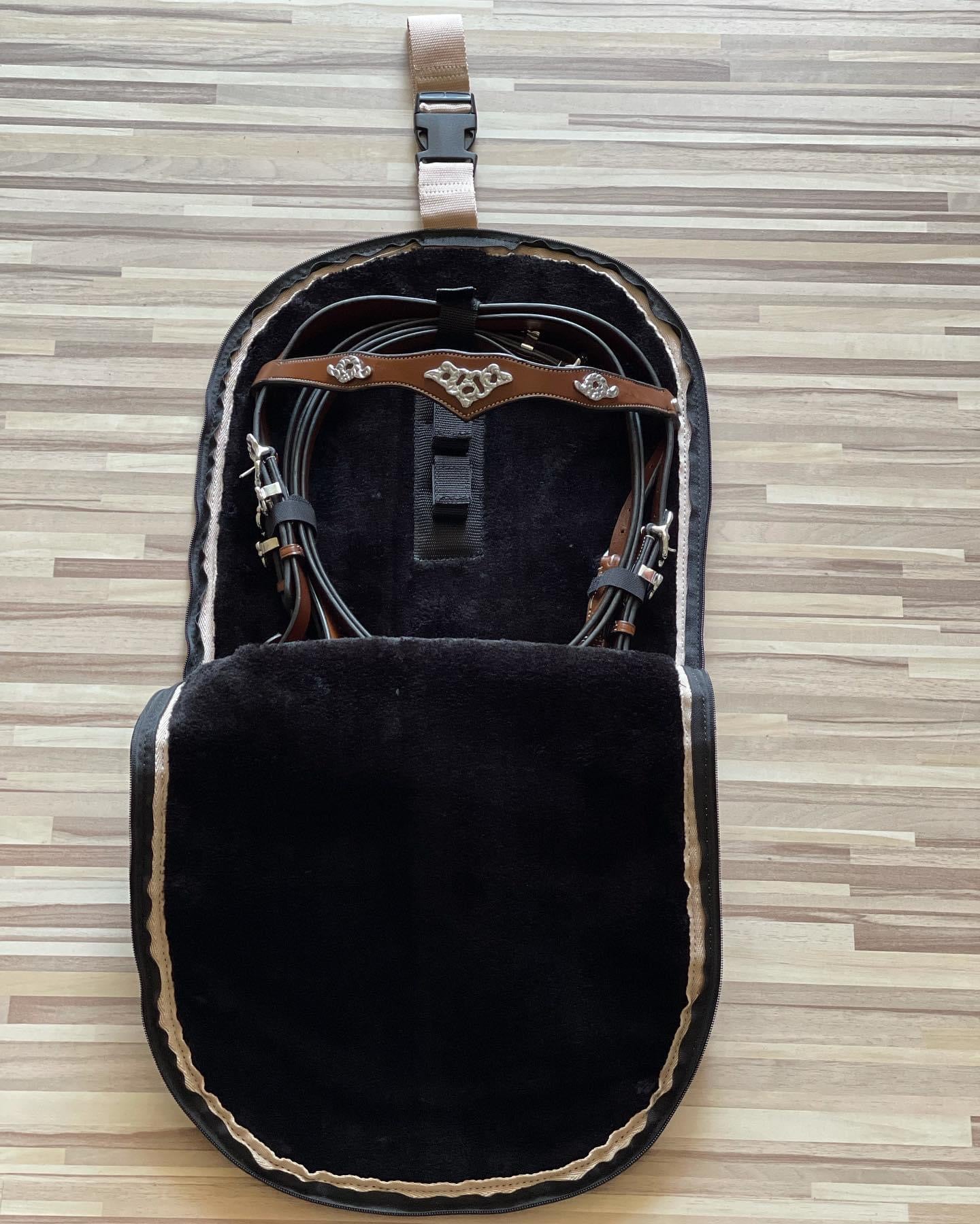 HIDALGO Bridle Bag