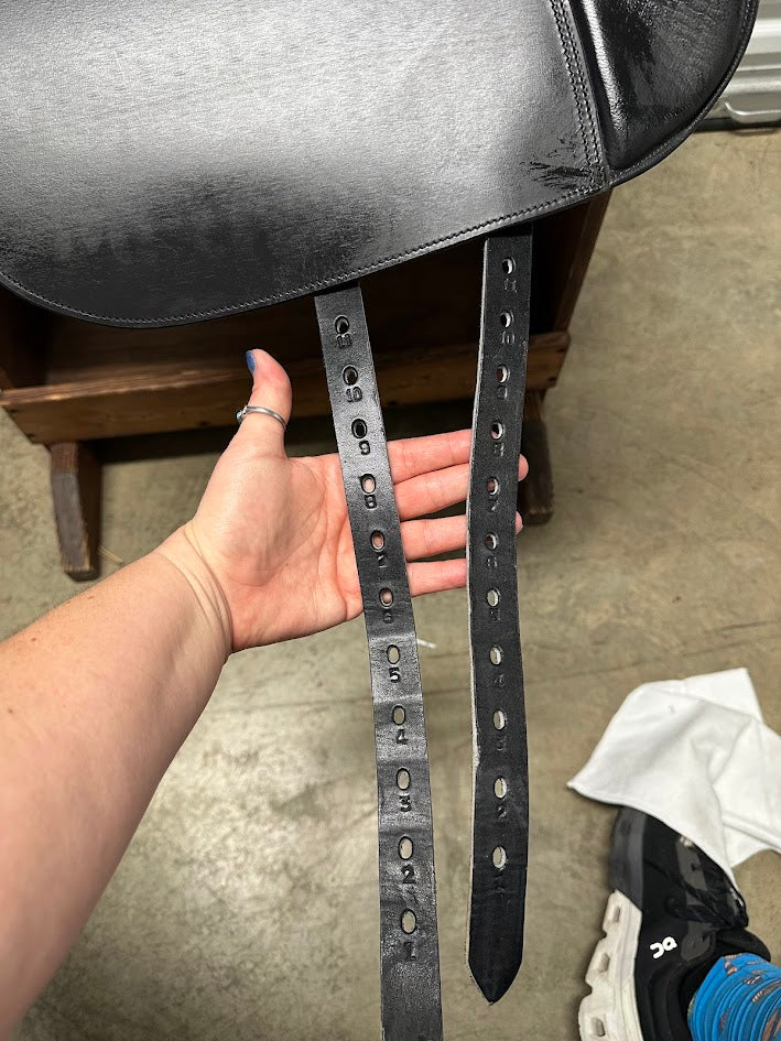 Valencia 2 SHORTY, Standard tree, 32 cm seat, Black,