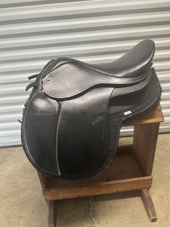 Alicante, Standard tree, 18", black, all purpose