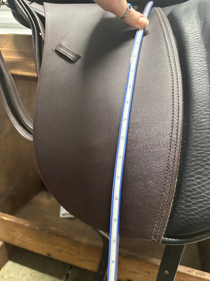 Venice Special, Shire (wide) tree, 18", black & brown