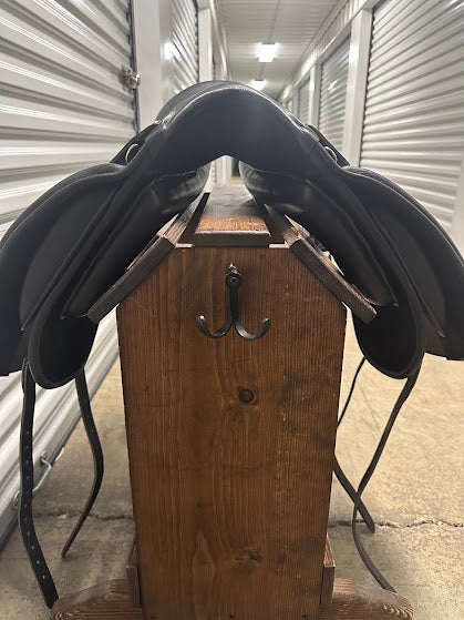 Venice Special, Shire (wide) tree, 18", black & brown