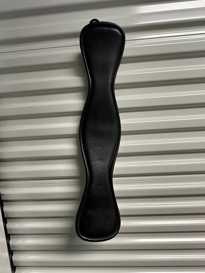 NEW Black Leather Anatomical Dressage Girth 25"